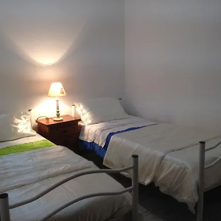 Maison Eglantyne Apartman