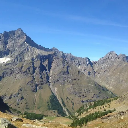 Maison Eglantyne * Aosta